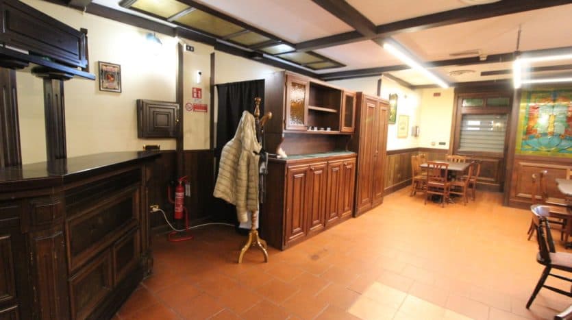 Ampio locale in vendita a San Giorgio Ionico — foto 4