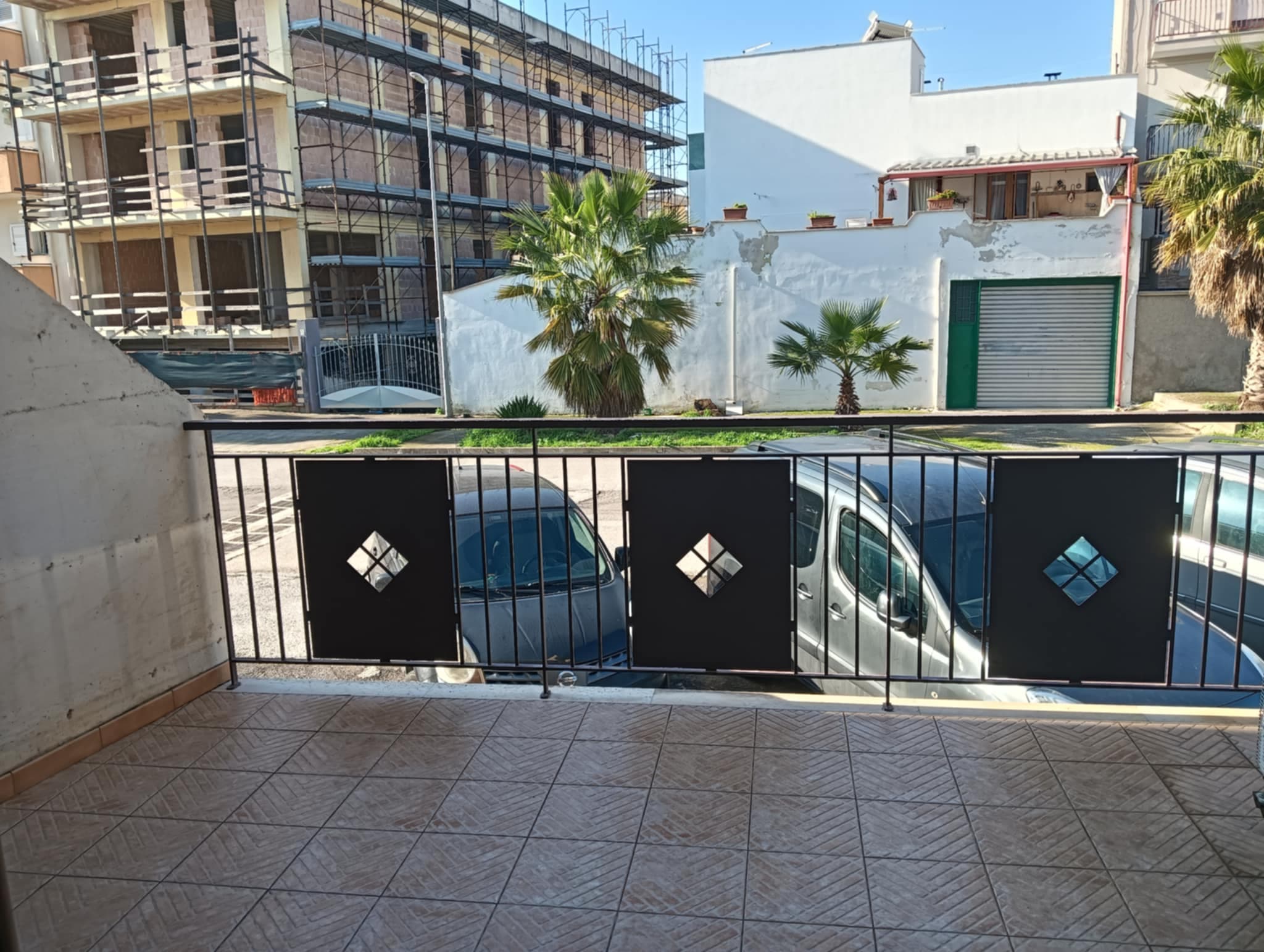 Ampio appartamento con tre camere a Carosino — foto 3
