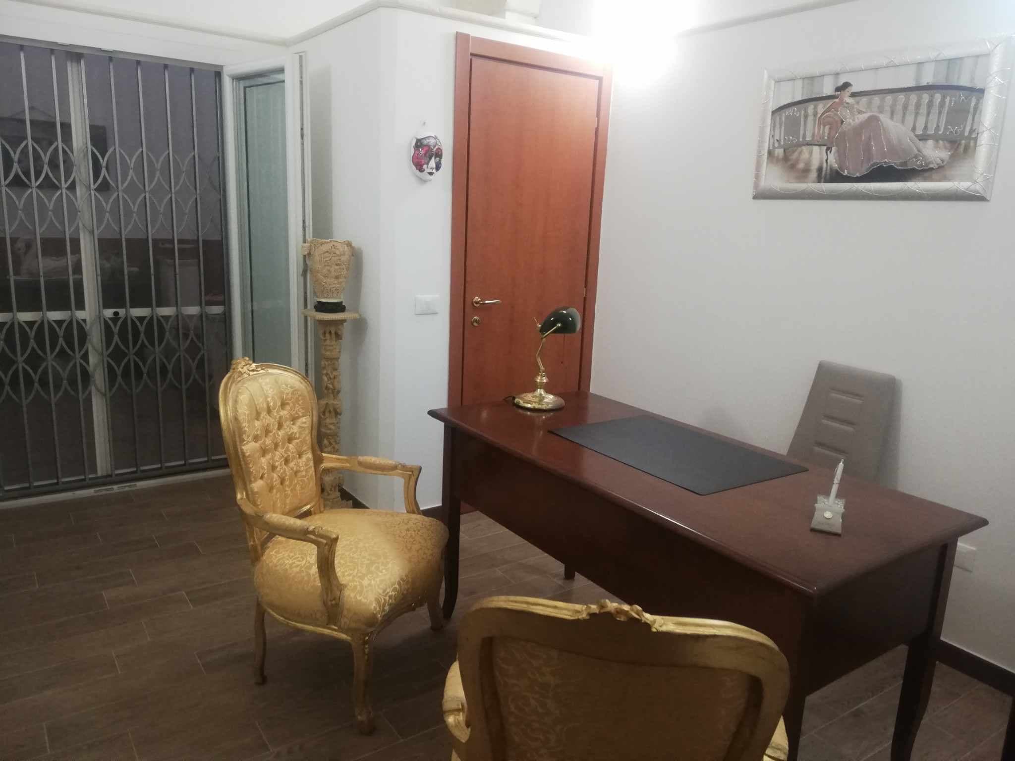 Ufficio funzionale in locazione a Carosino