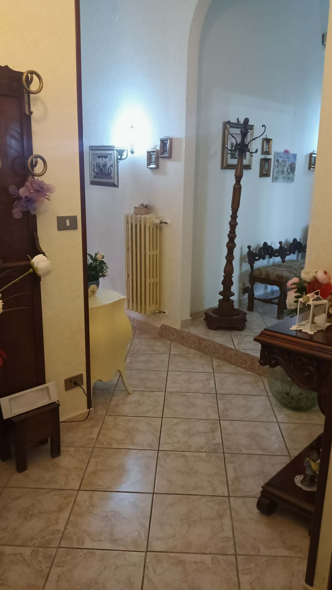 Ampio appartamento nel cuore di San Giorgio Ionico — foto 4