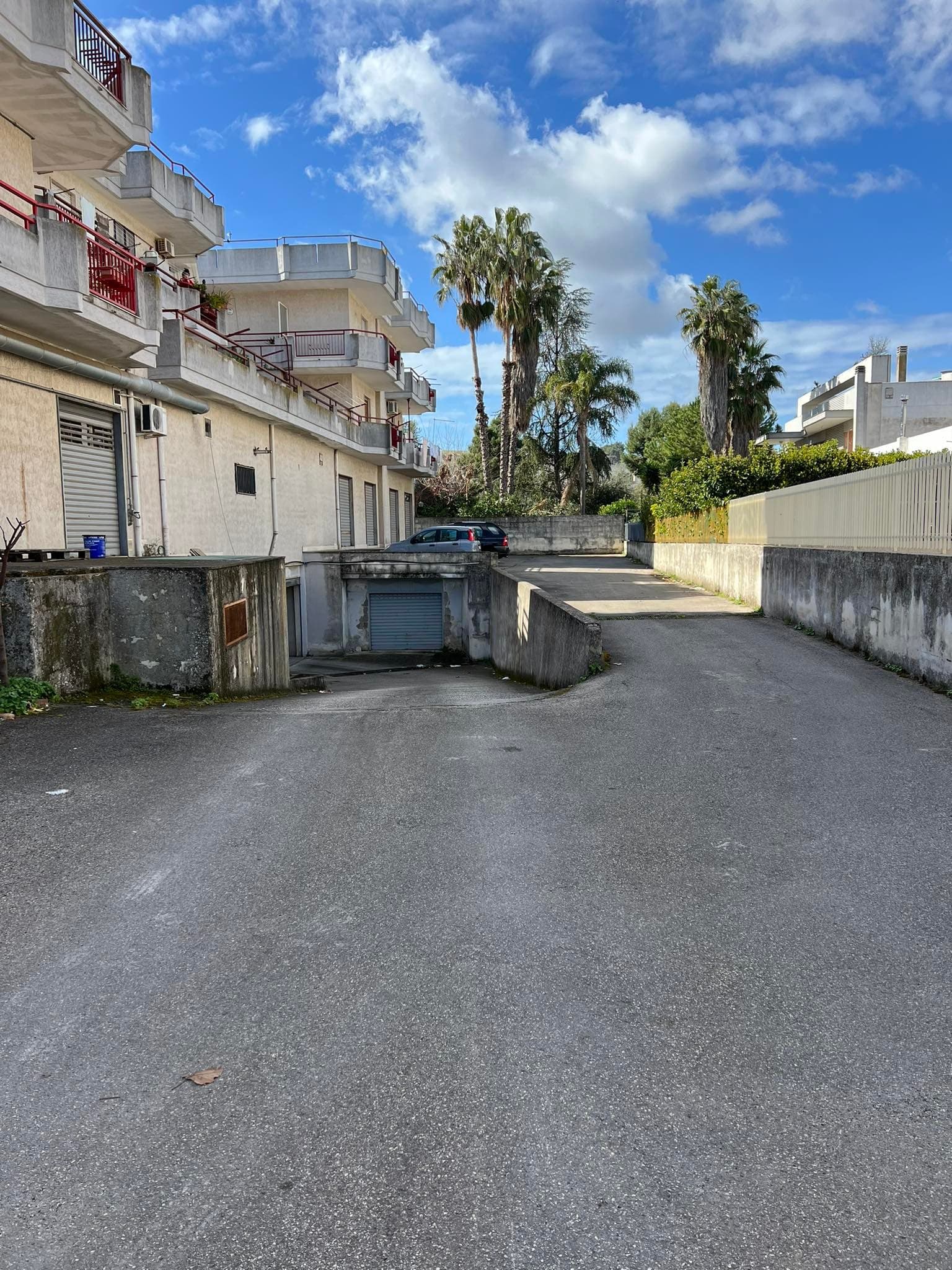Ampio Garage in Affitto a San Giorgio Ionico — foto 5