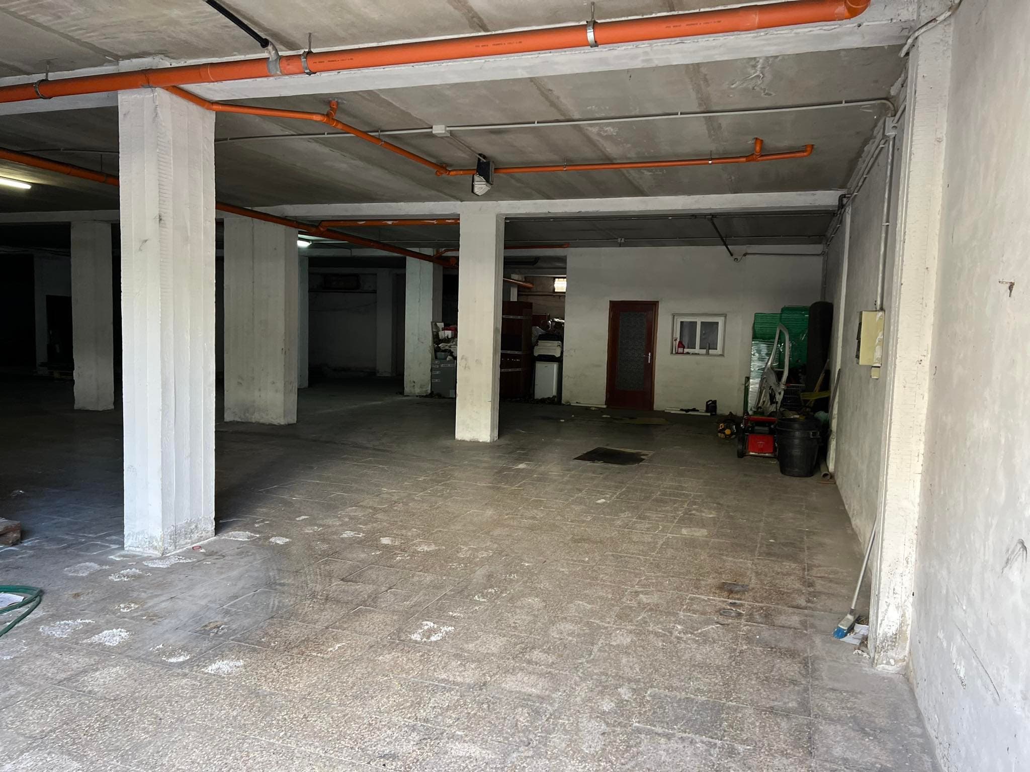 Ampio Garage in Affitto a San Giorgio Ionico — foto 4