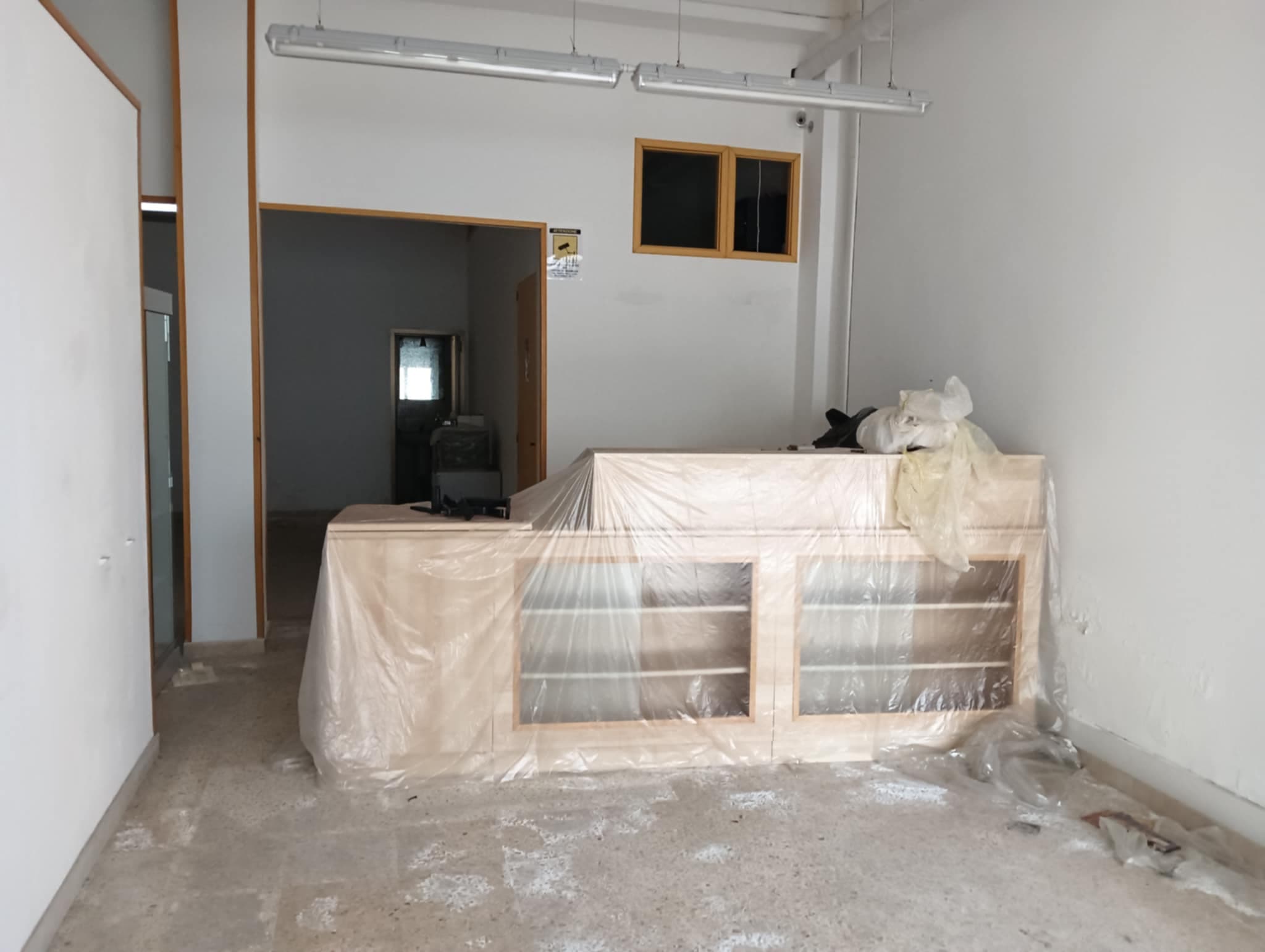 Spazio commerciale nel cuore di San Giorgio Ionico — foto 5