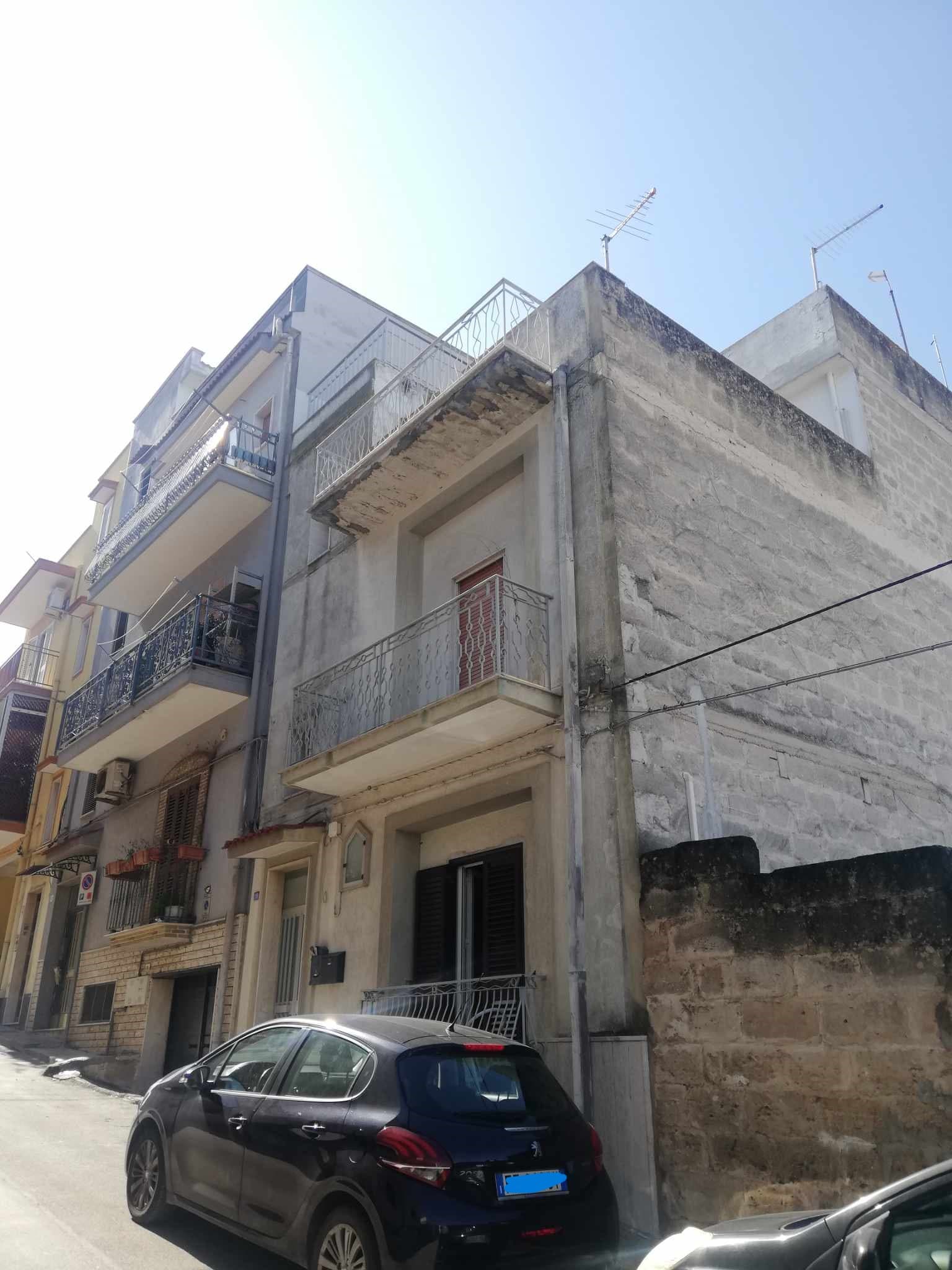 Ampia casa indipendente a San Giorgio Ionico — foto 2