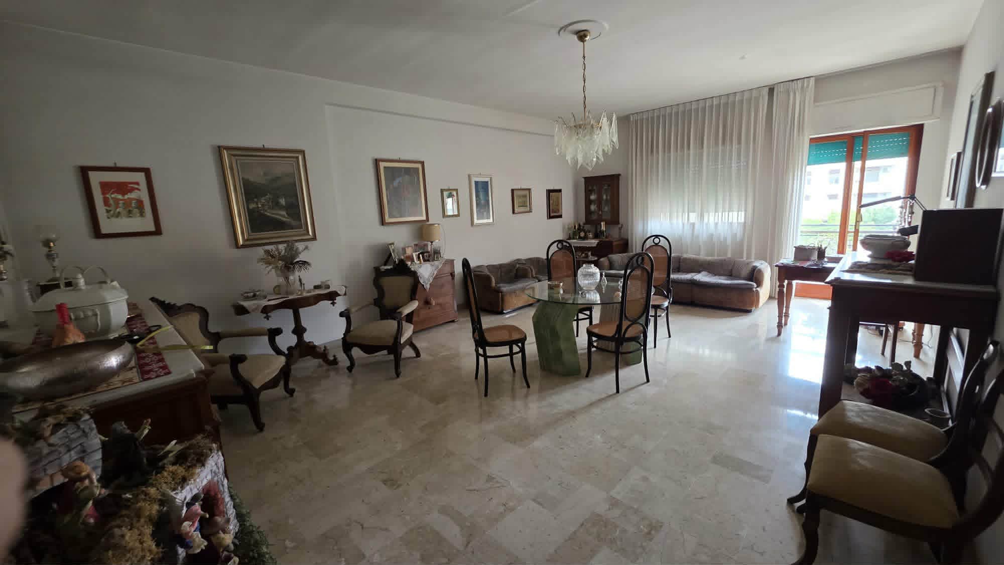 Ampio appartamento a San Giorgio Ionico — foto 2