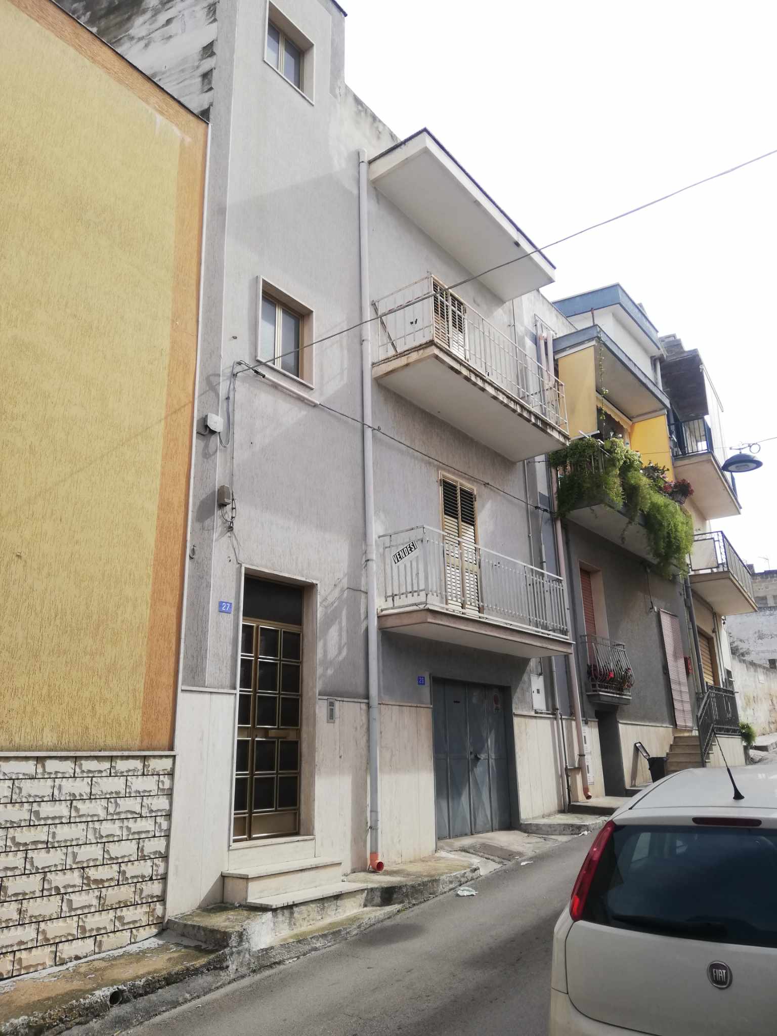 Ampia casa indipendente a San Giorgio Ionico