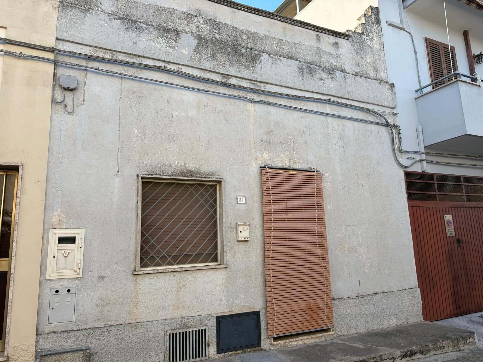 Casa indipendente a Sava con ampi spazi — foto 2